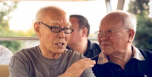 亚洲视频在线精品